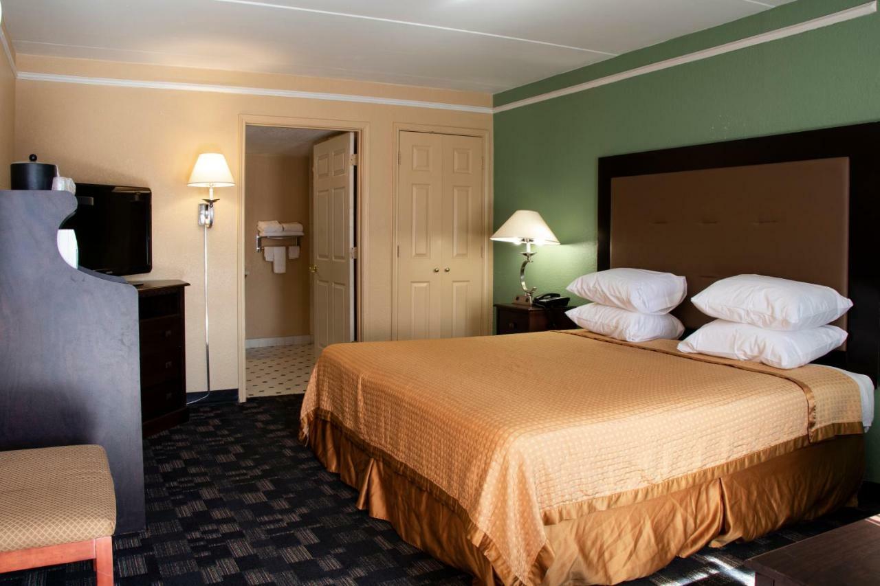 America'S Best Value Inn ชาร์ล็อต ภายนอก รูปภาพ